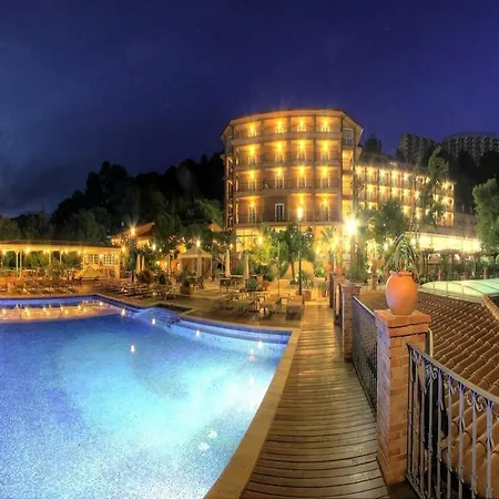 Hotel Palasiet Wellness Clinic&thalasso 4 Sup
