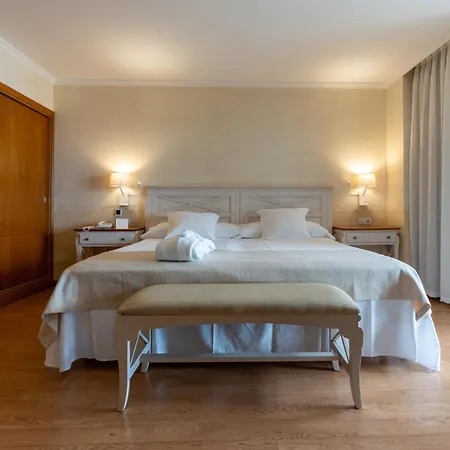 Hotel Palasiet Wellness Clinic&thalasso 4 Sup